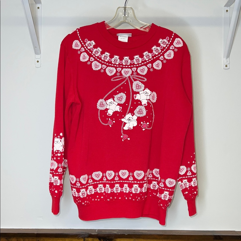 Vintage 80’s  Red Teddy Bear‎ & Hearts Crewneck Sweatshirt- M